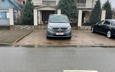 Mercedes-Benz V-Класс, 2014 год, 3 550 000 рублей, 3 фотография