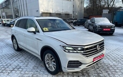 Volkswagen Touareg III, 2019 год, 4 990 000 рублей, 1 фотография