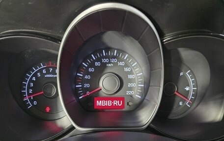 KIA Rio III рестайлинг, 2015 год, 1 000 000 рублей, 11 фотография