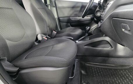 KIA Rio III рестайлинг, 2015 год, 1 000 000 рублей, 14 фотография