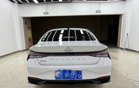 Hyundai Elantra, 2022 год, 1 160 000 рублей, 5 фотография