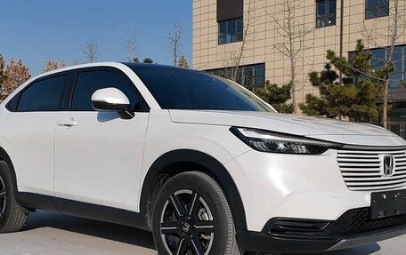 Honda Vezel, 2023 год, 2 080 000 рублей, 3 фотография