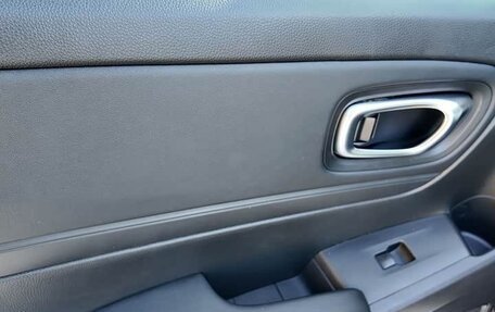 Honda Vezel, 2023 год, 2 080 000 рублей, 16 фотография