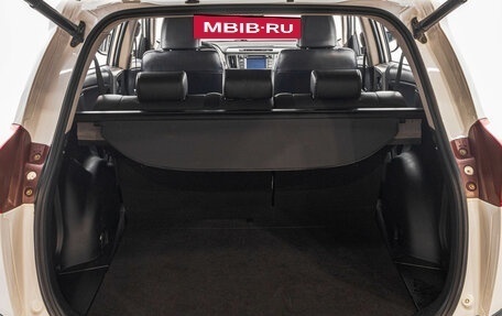 Toyota RAV4, 2015 год, 2 399 000 рублей, 32 фотография