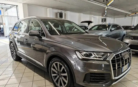 Audi Q7, 2022 год, 8 631 000 рублей, 2 фотография