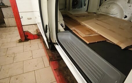 Volkswagen Transporter T5 рестайлинг, 2008 год, 1 100 000 рублей, 9 фотография