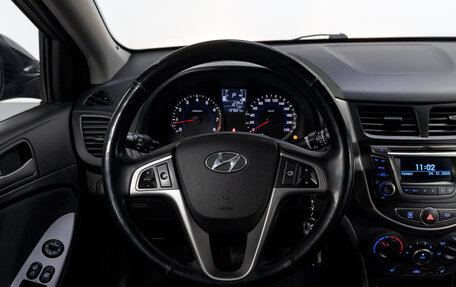 Hyundai Solaris II рестайлинг, 2014 год, 900 000 рублей, 19 фотография