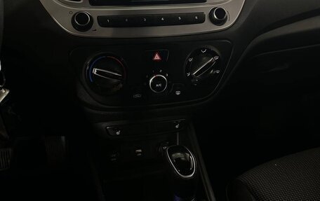 Hyundai Solaris II рестайлинг, 2021 год, 1 700 000 рублей, 9 фотография