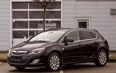 Opel Astra J, 2011 год, 695 000 рублей, 1 фотография