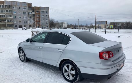 Volkswagen Passat B6, 2010 год, 575 000 рублей, 3 фотография