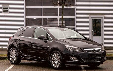 Opel Astra J, 2011 год, 695 000 рублей, 3 фотография