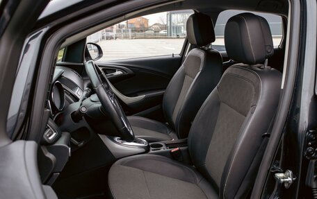 Opel Astra J, 2011 год, 695 000 рублей, 11 фотография