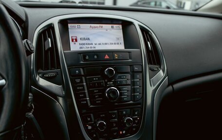 Opel Astra J, 2011 год, 695 000 рублей, 15 фотография