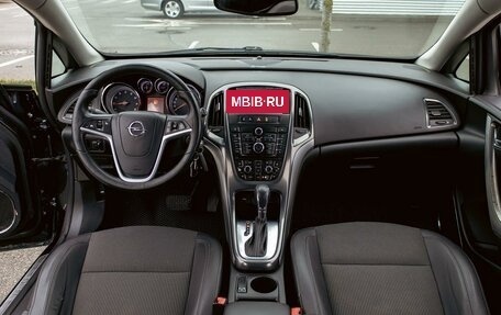 Opel Astra J, 2011 год, 695 000 рублей, 16 фотография