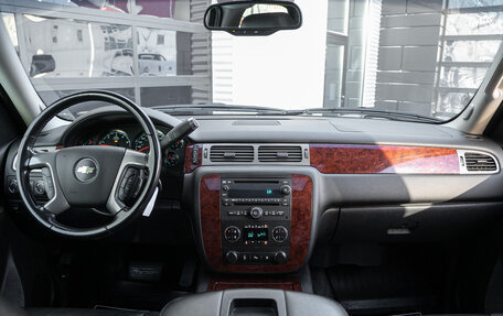 Chevrolet Tahoe III, 2011 год, 2 298 000 рублей, 20 фотография