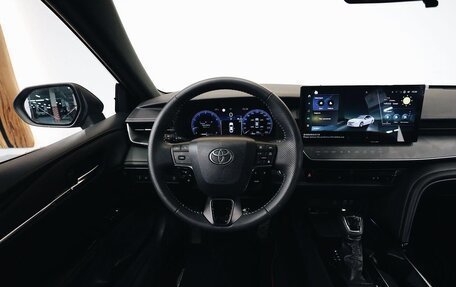 Toyota Camry, 2025 год, 4 590 000 рублей, 9 фотография