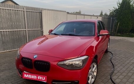 BMW 1 серия, 2012 год, 1 500 000 рублей, 2 фотография