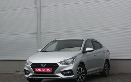 Hyundai Solaris II рестайлинг, 2017 год, 1 097 000 рублей, 1 фотография