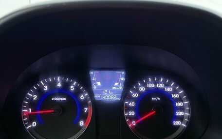 Hyundai Solaris II рестайлинг, 2014 год, 730 000 рублей, 12 фотография