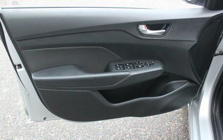 Hyundai Solaris II рестайлинг, 2017 год, 1 097 000 рублей, 7 фотография