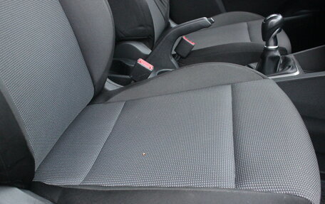 Hyundai Solaris II рестайлинг, 2017 год, 1 097 000 рублей, 14 фотография