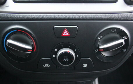 Hyundai Solaris II рестайлинг, 2017 год, 1 097 000 рублей, 21 фотография