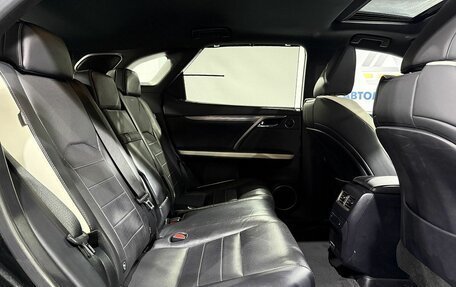 Lexus RX IV рестайлинг, 2019 год, 4 950 000 рублей, 12 фотография