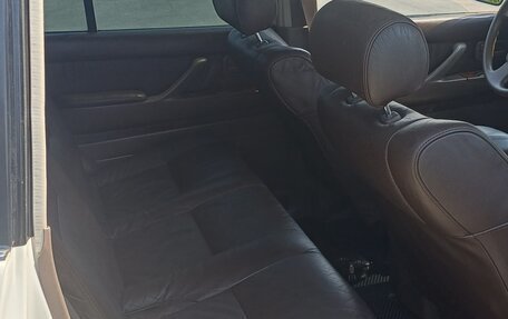 Toyota Land Cruiser 80 рестайлинг, 1996 год, 2 100 000 рублей, 13 фотография