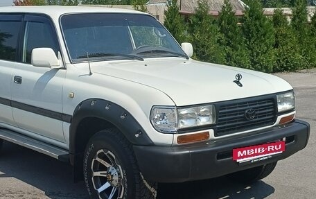 Toyota Land Cruiser 80 рестайлинг, 1996 год, 2 100 000 рублей, 11 фотография