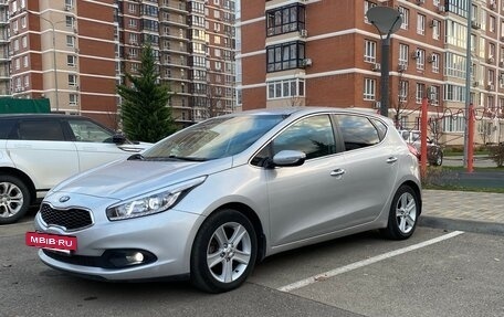 KIA cee'd III, 2013 год, 1 130 000 рублей, 2 фотография