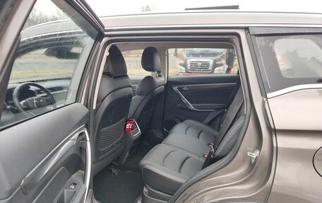 Geely Atlas, 2022 год, 3 000 000 рублей, 16 фотография