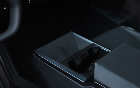 Tesla Cybertruck, 2024 год, 22 699 000 рублей, 11 фотография