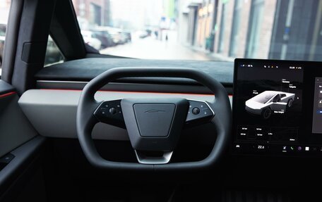 Tesla Cybertruck, 2024 год, 22 699 000 рублей, 22 фотография