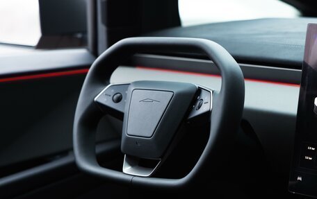 Tesla Cybertruck, 2024 год, 22 699 000 рублей, 17 фотография