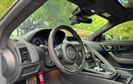 Jaguar F-Type I рестайлинг 2, 2024 год, 9 300 000 рублей, 7 фотография