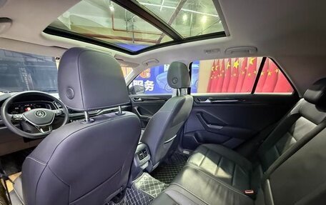 Volkswagen T-Roc I, 2022 год, 1 360 000 рублей, 13 фотография