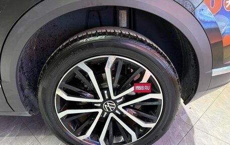 Volkswagen T-Roc I, 2022 год, 1 360 000 рублей, 9 фотография