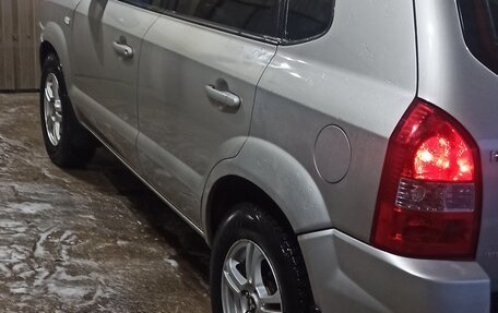 Hyundai Tucson III, 2008 год, 654 321 рублей, 4 фотография