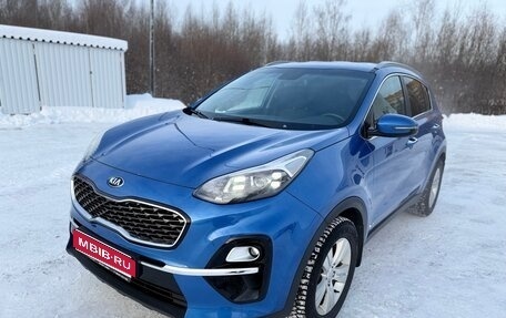 KIA Sportage IV рестайлинг, 2019 год, 2 320 000 рублей, 1 фотография