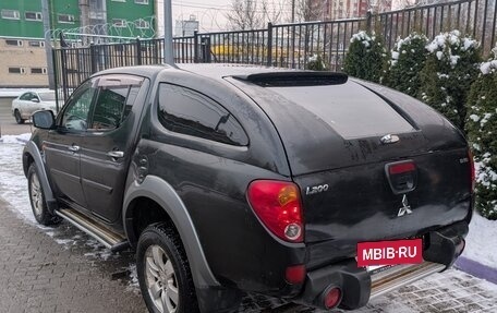 Mitsubishi L200 IV рестайлинг, 2008 год, 940 000 рублей, 4 фотография