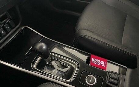 Mitsubishi Outlander III рестайлинг 3, 2018 год, 2 237 000 рублей, 21 фотография