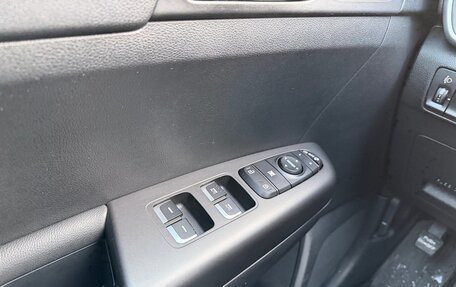 KIA Sportage IV рестайлинг, 2019 год, 2 320 000 рублей, 23 фотография