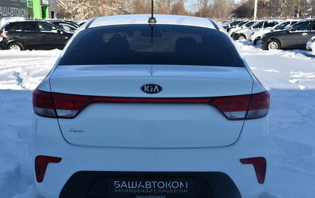 KIA Rio IV, 2017 год, 1 200 000 рублей, 6 фотография