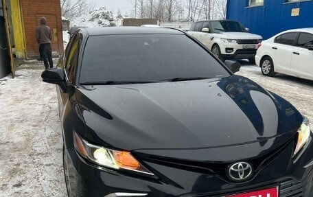 Toyota Camry, 2020 год, 3 200 000 рублей, 1 фотография