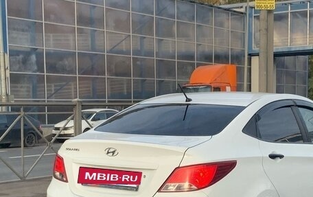 Hyundai Solaris II рестайлинг, 2016 год, 550 000 рублей, 4 фотография