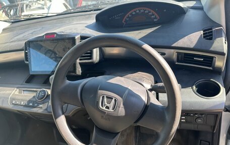 Honda Freed I, 2009 год, 584 000 рублей, 3 фотография