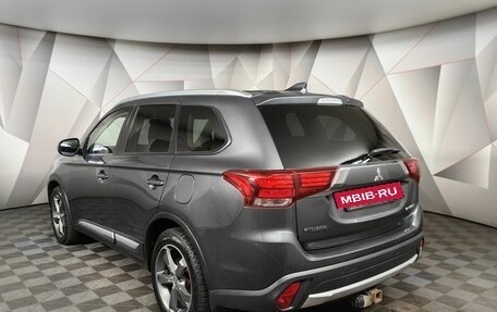 Mitsubishi Outlander III рестайлинг 3, 2018 год, 2 198 000 рублей, 4 фотография