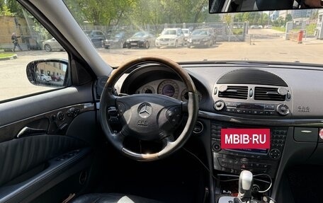 Mercedes-Benz E-Класс, 2004 год, 990 000 рублей, 19 фотография