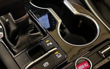 KIA K5, 2021 год, 2 250 000 рублей, 15 фотография