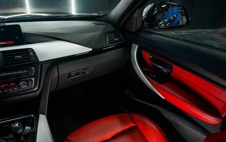 BMW 3 серия, 2014 год, 2 540 000 рублей, 40 фотография